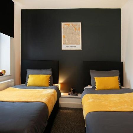 Spacious 2 Bedroom Apartments - 5 Mins From Qmc, Universities And City Centre! Nottingham Zewnętrze zdjęcie