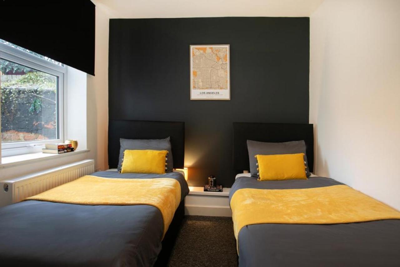 Spacious 2 Bedroom Apartments - 5 Mins From Qmc, Universities And City Centre! Nottingham Zewnętrze zdjęcie